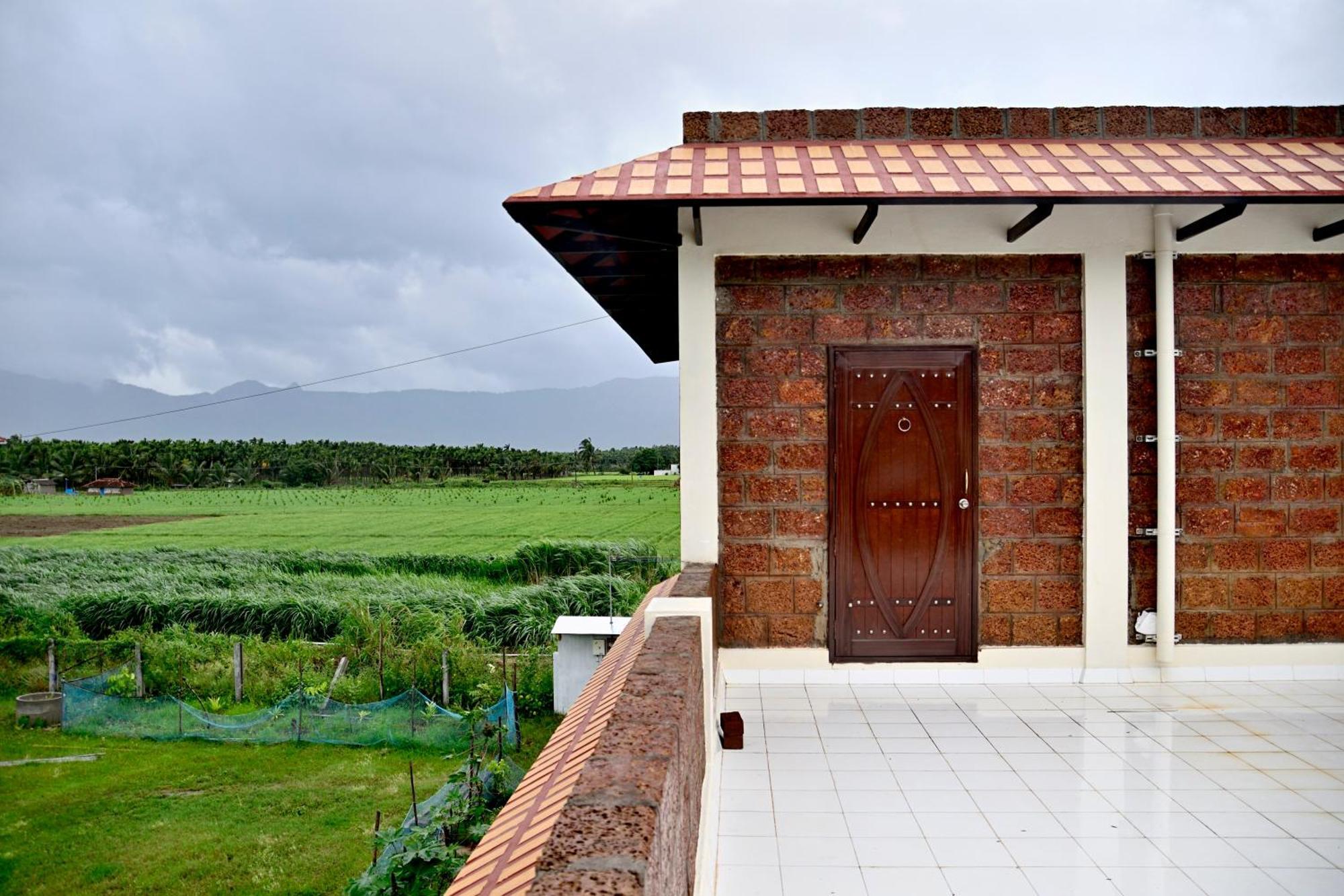 AlānduraiLakshmi Illam Near Isha Yoga Adiyogi公寓 外观 照片